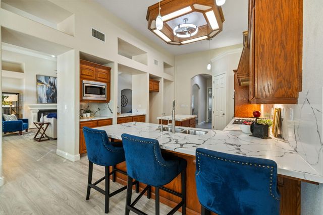 239 N Preston Street, Visalia, CA 93291