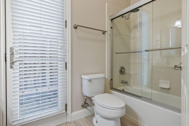 239 N Preston Street, Visalia, CA 93291