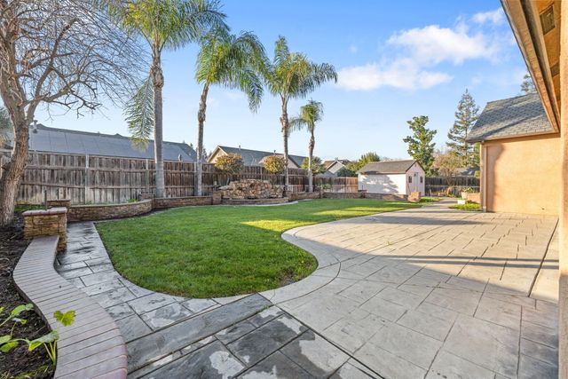 239 N Preston Street, Visalia, CA 93291