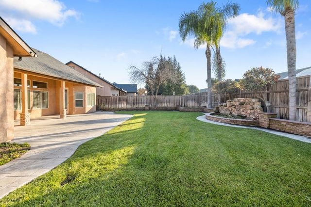 239 N Preston Street, Visalia, CA 93291