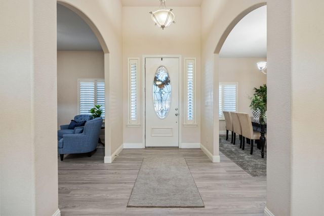 239 N Preston Street, Visalia, CA 93291