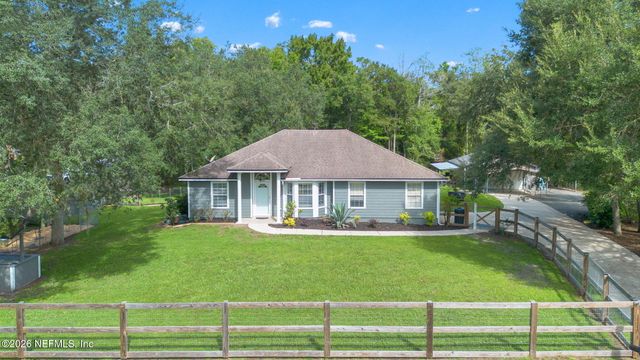 2720 E FENNEL Court, Middleburg, FL 32068