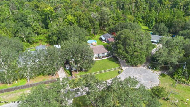 2720 E FENNEL Court, Middleburg, FL 32068