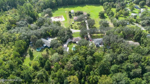 2720 E FENNEL Court, Middleburg, FL 32068