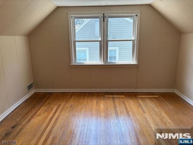 33 Longacre Drive, Livingston, NJ 07039