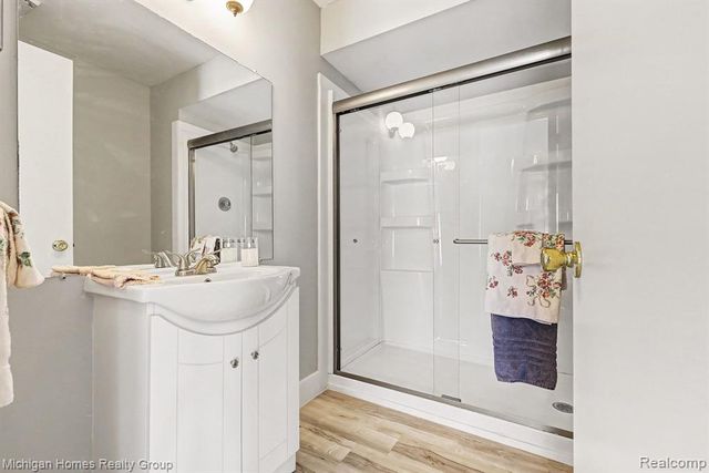 1437 Lantern Lane, Rochester Hills, MI 48306