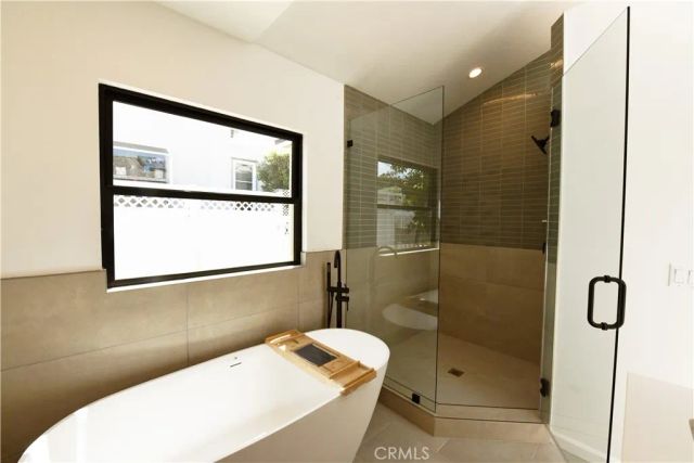 292 Granada, Long Beach, CA 90803