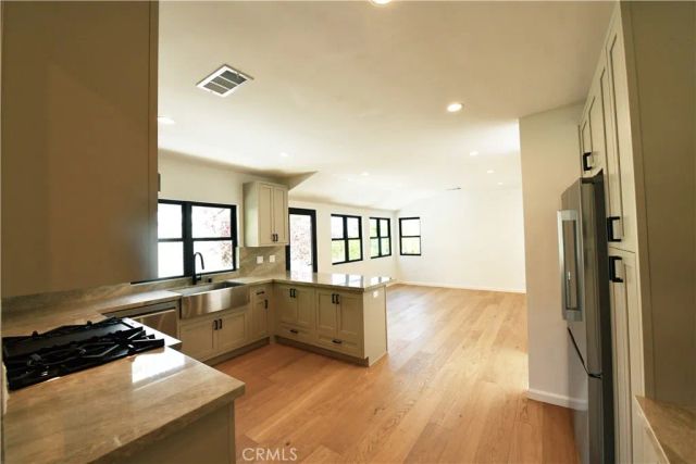 292 Granada, Long Beach, CA 90803