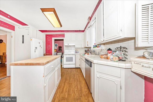 1270 JEFFERSON BLVD, Hagerstown, MD 21742