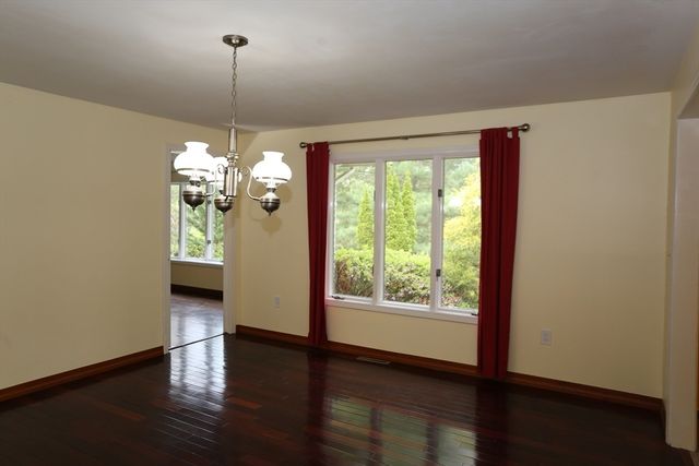 1 Piper Rd, Lexington, MA 02421
