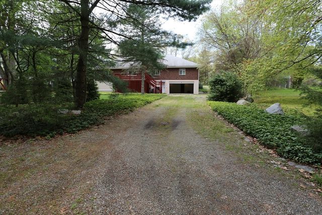 1 Piper Rd, Lexington, MA 02421