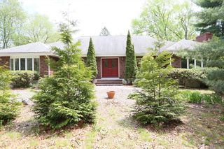 1 Piper Rd, Lexington, MA 02421