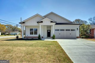 5186 Hartsook Drive NE, Covington, GA 30014