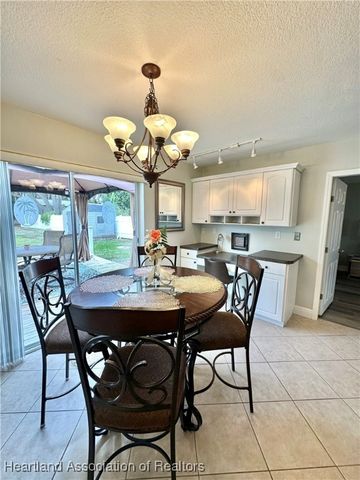 3350 Lakeview Drive, Sebring, FL 33870