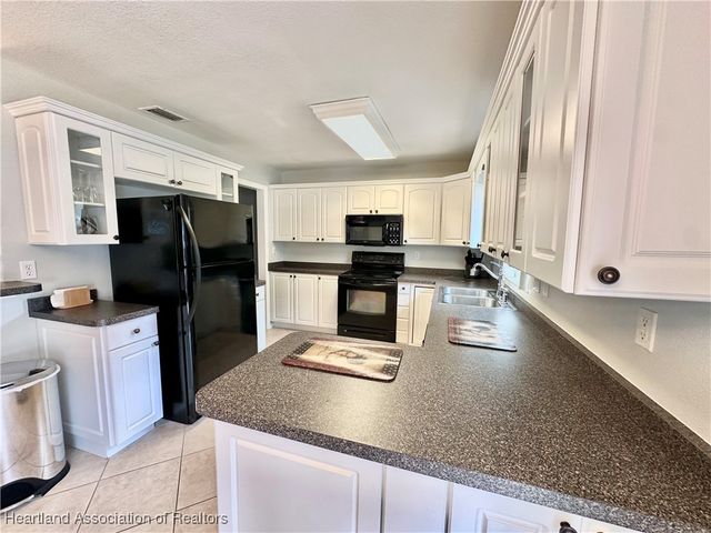 3350 Lakeview Drive, Sebring, FL 33870