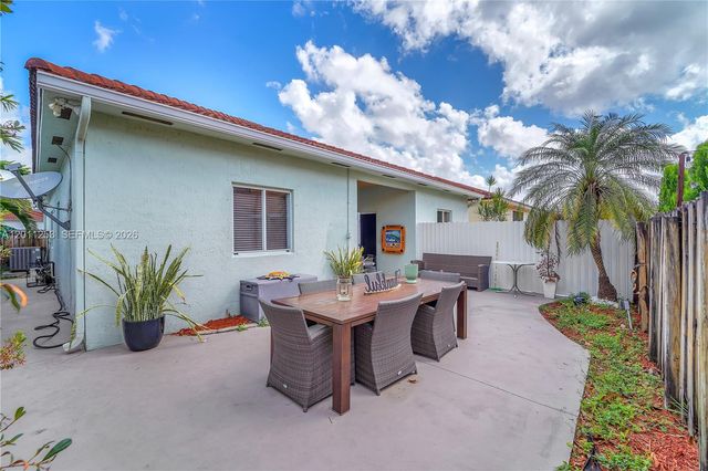 16266 SW 54th Ter 0, Miami, FL 33185