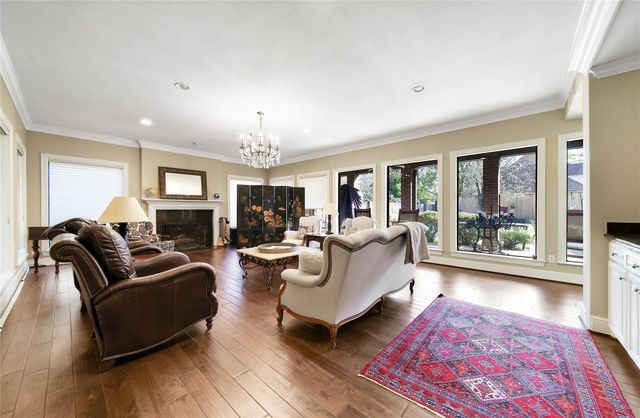 248 Bryn Mawr Circle, Hunters Creek Village, TX 77024