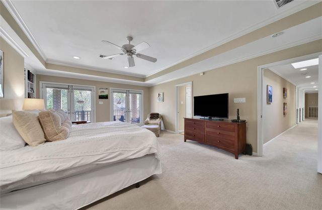 248 Bryn Mawr Circle, Hunters Creek Village, TX 77024