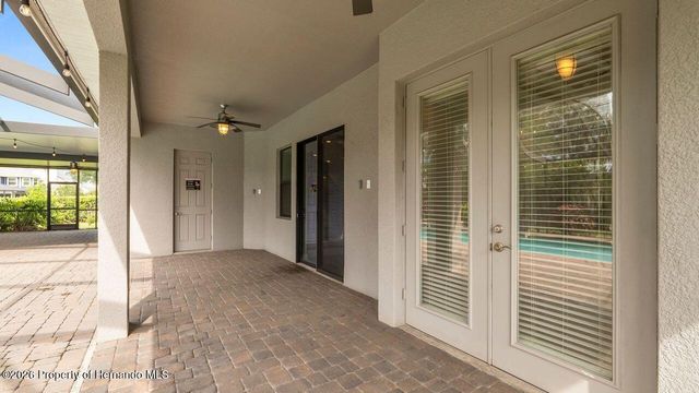 2120 Southern Oaks Lane, Lakeland, FL 33813