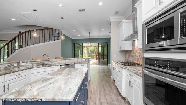 2120 Southern Oaks Lane, Lakeland, FL 33813