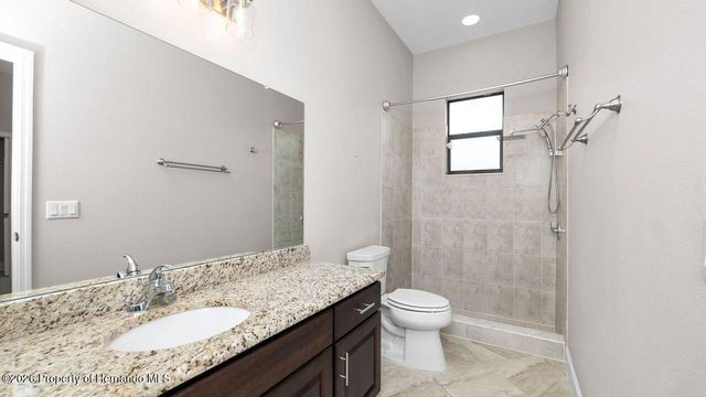 2120 Southern Oaks Lane, Lakeland, FL 33813