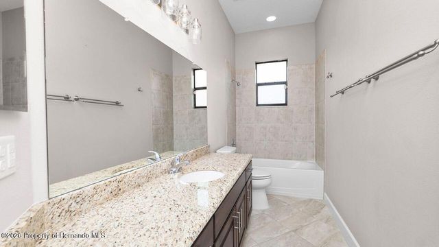 2120 Southern Oaks Lane, Lakeland, FL 33813