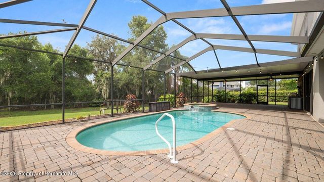 2120 Southern Oaks Lane, Lakeland, FL 33813