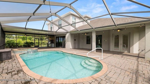 2120 Southern Oaks Lane, Lakeland, FL 33813