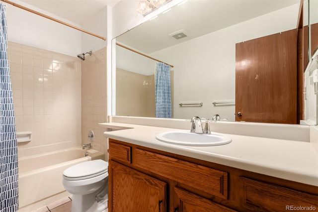 4660 Argonne Street, Denver, CO 80249