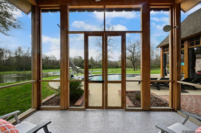 8797 Ritchie Ln, St Francisville, LA 70775