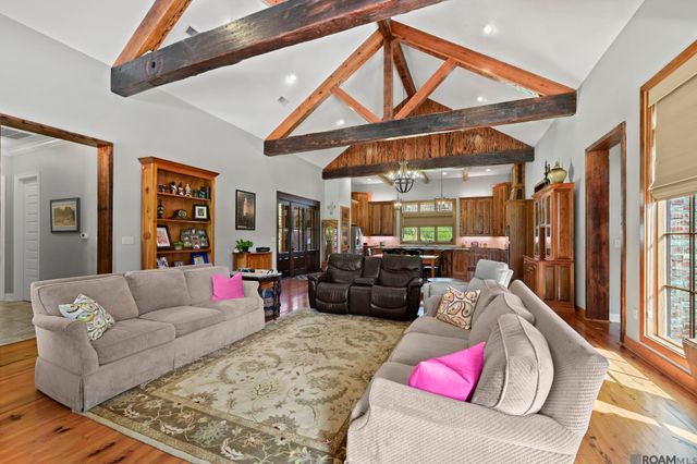 8797 Ritchie Ln, St Francisville, LA 70775