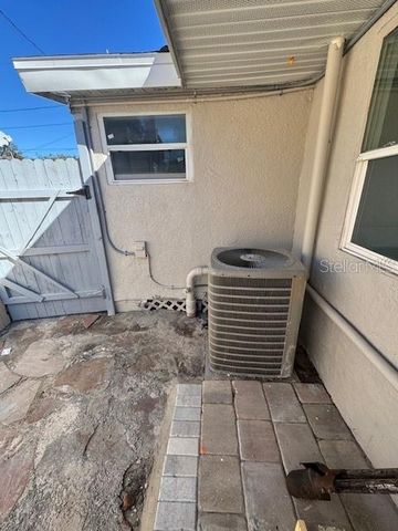 330 S. BUENA VISTA AVENUE, Orlando, FL 32835