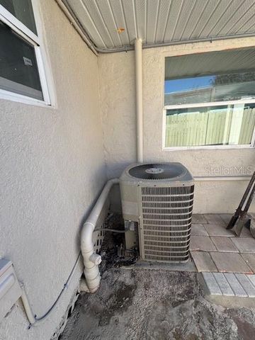 330 S. BUENA VISTA AVENUE, Orlando, FL 32835