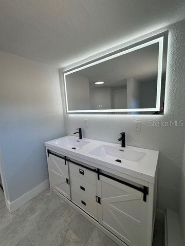 330 S. BUENA VISTA AVENUE, Orlando, FL 32835