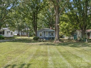 1632 Beulah Church Road, Matthews, NC 28104