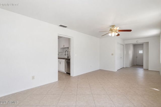 410 W PARKWAY Boulevard, Tempe, AZ 85281