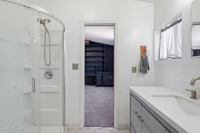 410 W PARKWAY Boulevard, Tempe, AZ 85281