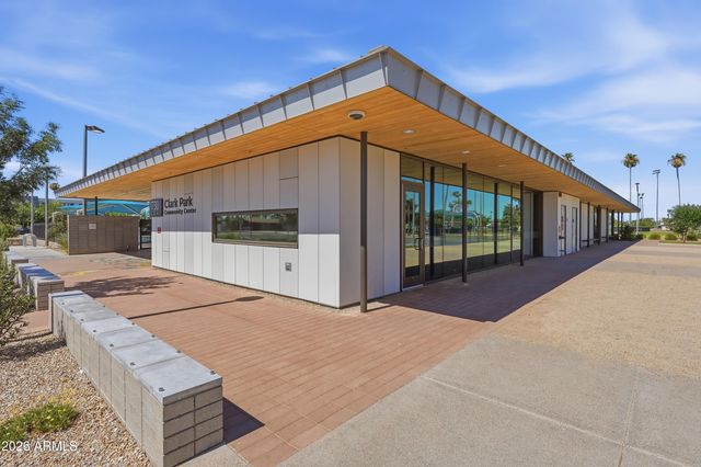410 W PARKWAY Boulevard, Tempe, AZ 85281