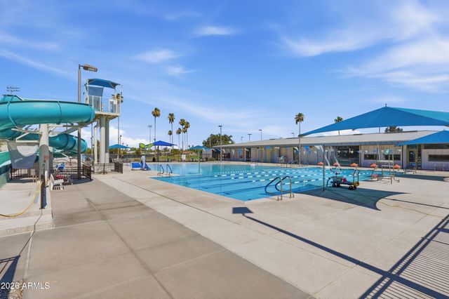410 W PARKWAY Boulevard, Tempe, AZ 85281