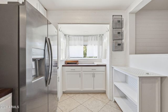 410 W PARKWAY Boulevard, Tempe, AZ 85281