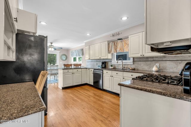 106 Main Street, Port Monmouth, NJ 07758