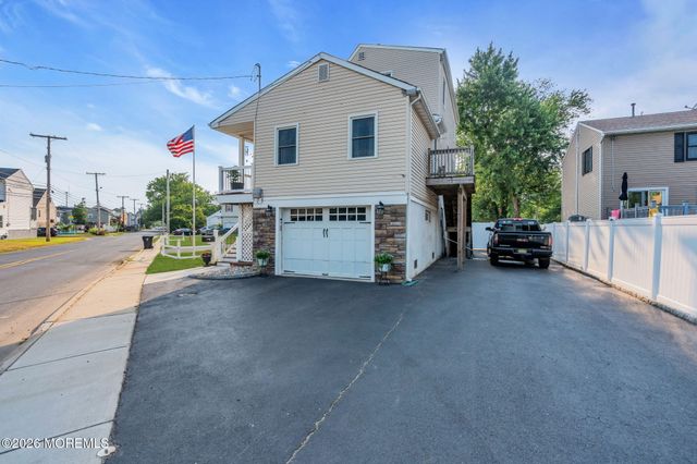 106 Main Street, Port Monmouth, NJ 07758