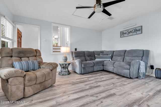 106 Main Street, Port Monmouth, NJ 07758