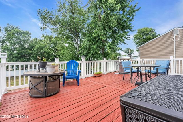 106 Main Street, Port Monmouth, NJ 07758
