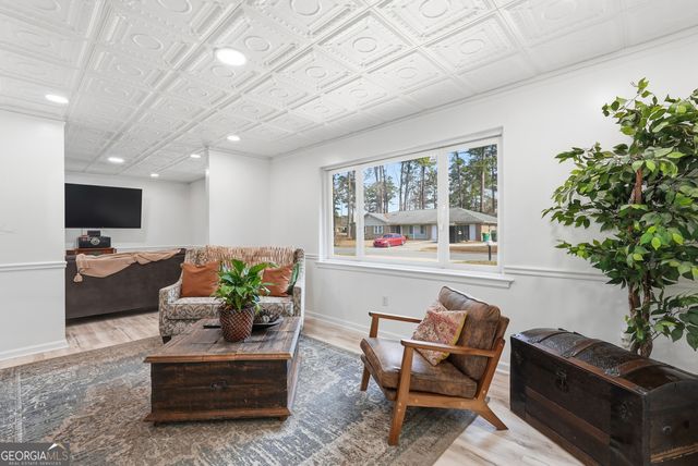 303 Pinewood Drive, Pooler, GA 31322