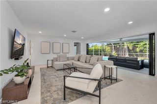 3777 Fountainhead LN, Naples, FL 34103