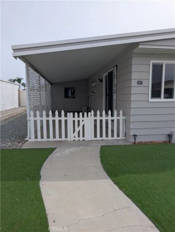 281 Santa Clara Circle, Hemet, CA 92543