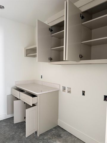 137 Kinley Loop, Little Rock, AR 72223