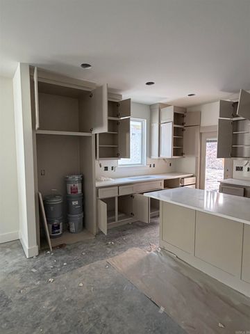 137 Kinley Loop, Little Rock, AR 72223