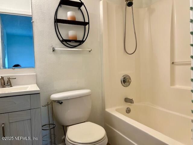 1005 CABO BLANCO Avenue E, Jacksonville, FL 32233
